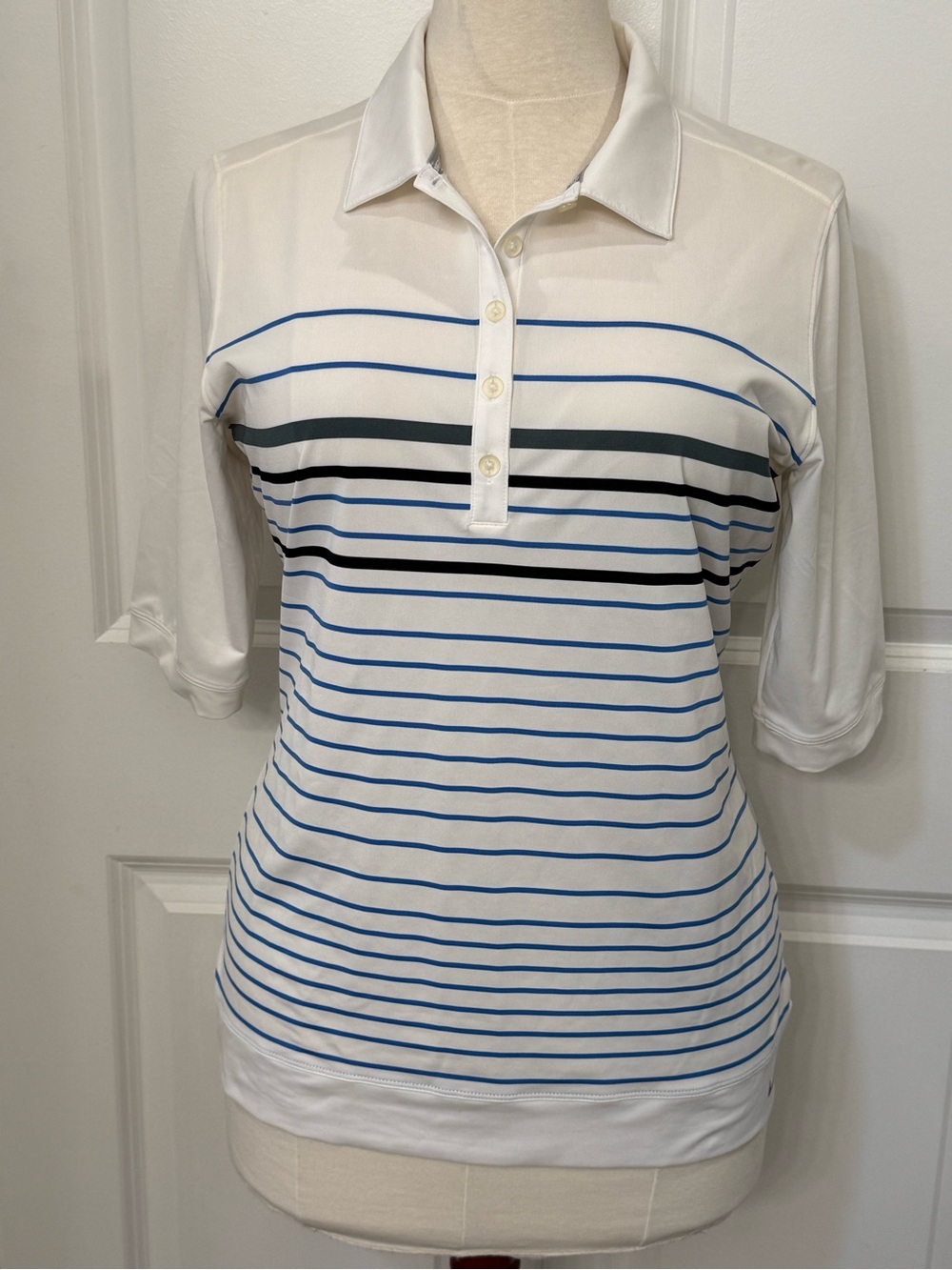 Nike Golf women’s polo